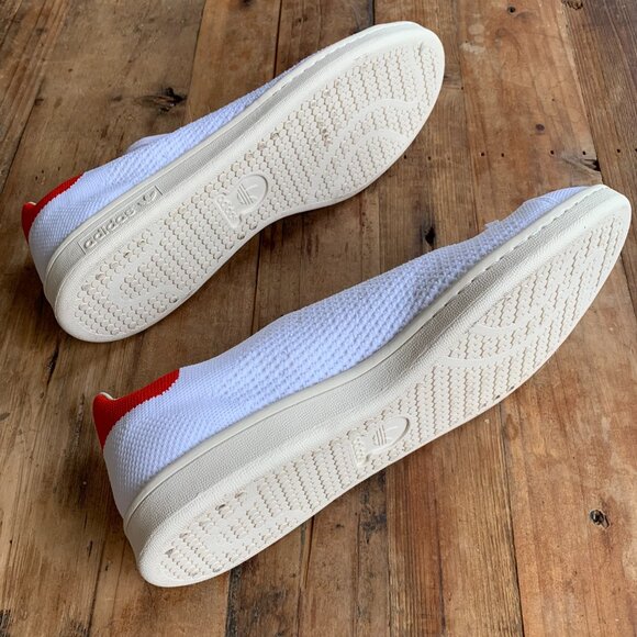 NWOT Adidas Canvas Stan Smith in Red - Picture 4 of 7